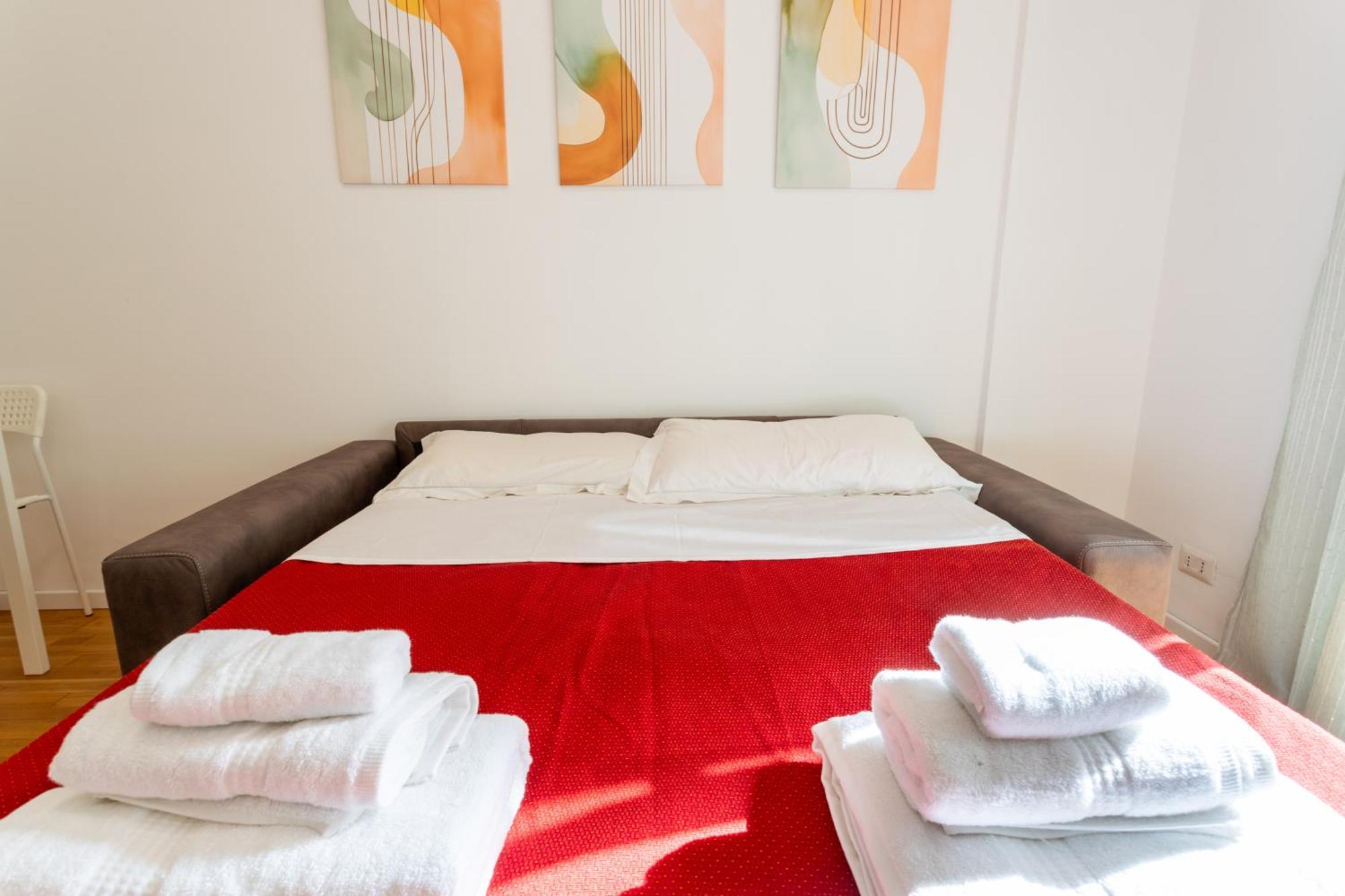 "Marconi Apt With Terrace" 30 Min From Colosseo Exteriör bild